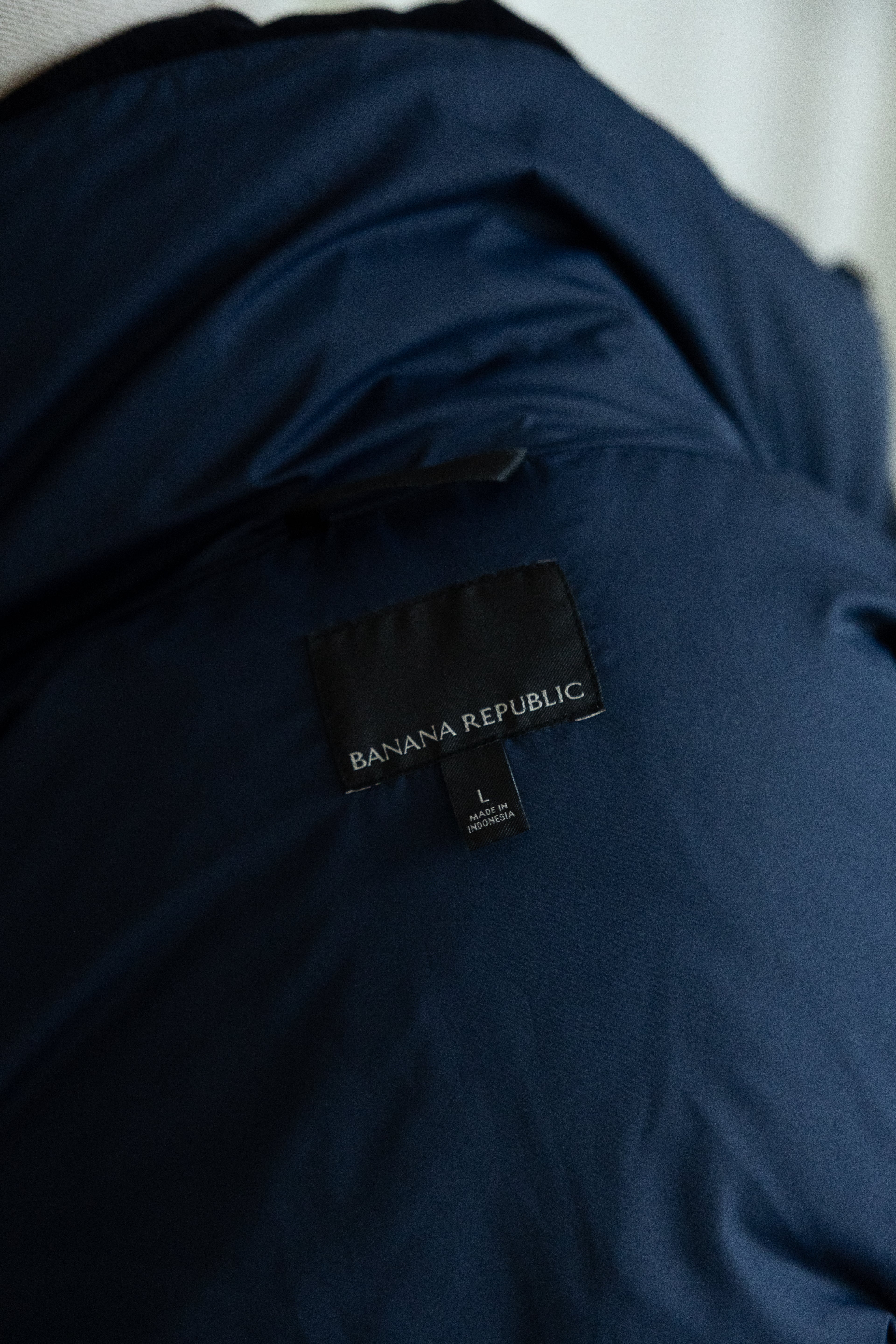 Banana Republic Winter 2021 Navy Corduroy Puffer